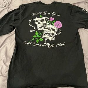 Zumiez long sleeve t-shirt size large!